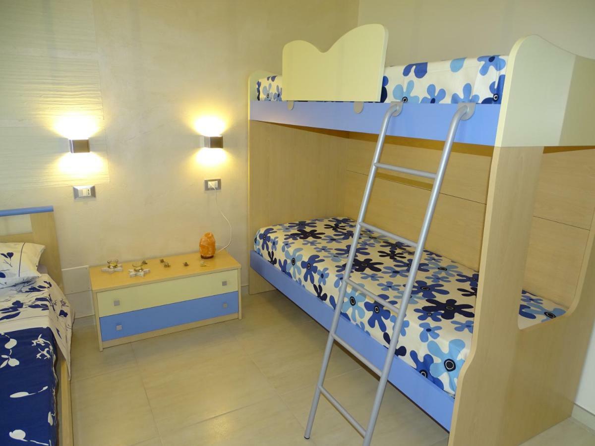 Linda Casa Vacanze 펠리네 외부 사진
