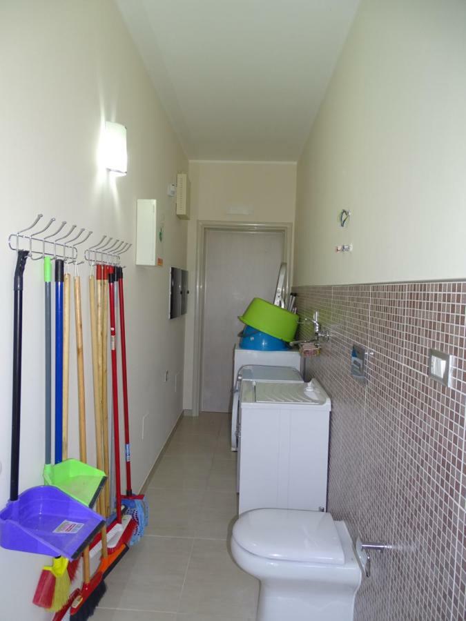 Linda Casa Vacanze 펠리네 외부 사진