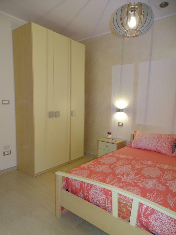 Linda Casa Vacanze 펠리네 외부 사진