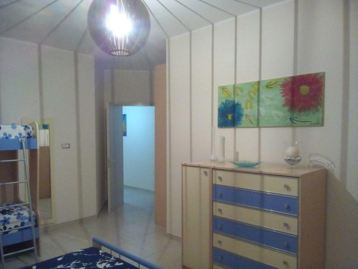 Linda Casa Vacanze 펠리네 외부 사진