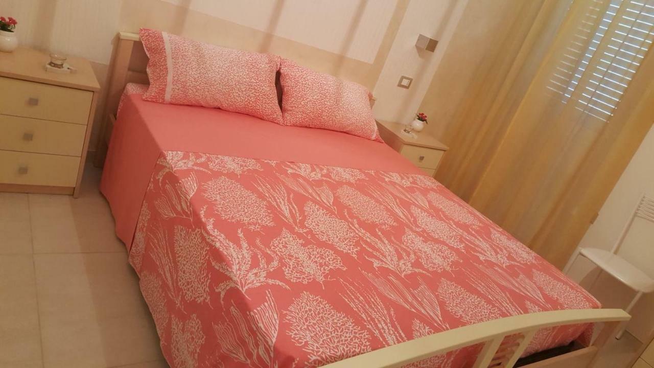 Linda Casa Vacanze 펠리네 외부 사진